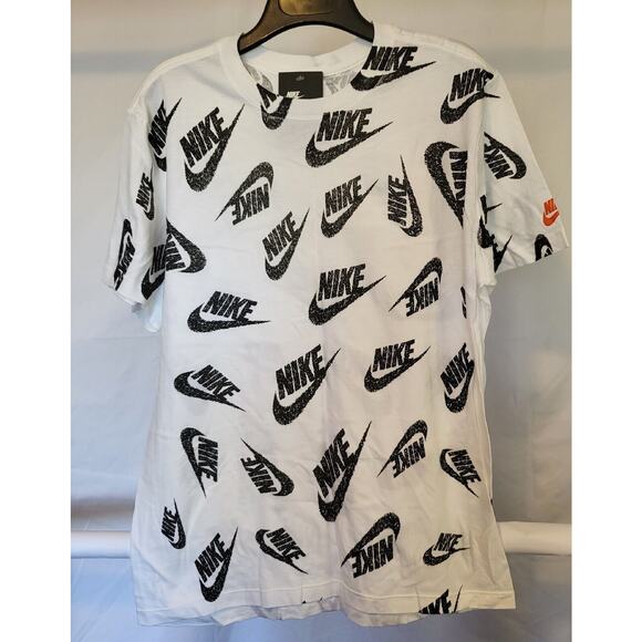 NIke Furtura AOP White Tee Size Medium - Picture 1 of 5